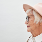 Quel est le meilleur cadre de vie pour les seniors seuls ?