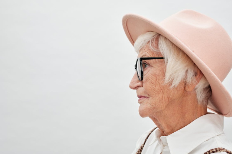 Quel est le meilleur cadre de vie pour les seniors seuls ?