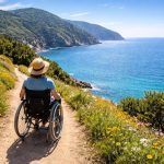 fauteuil-roulant-sentier-mer-fleurs